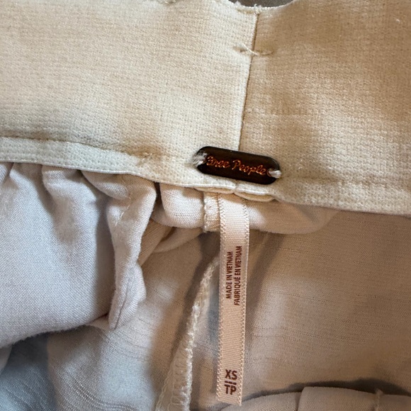 Free People Cream High-Waist Pleated Wide Leg Pants - Picture 3 of 3